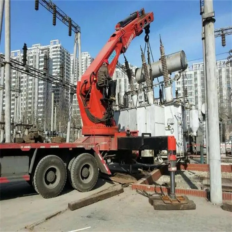 米易就近吊车出租|工地厂房吊装设备租赁|24小时高效响应